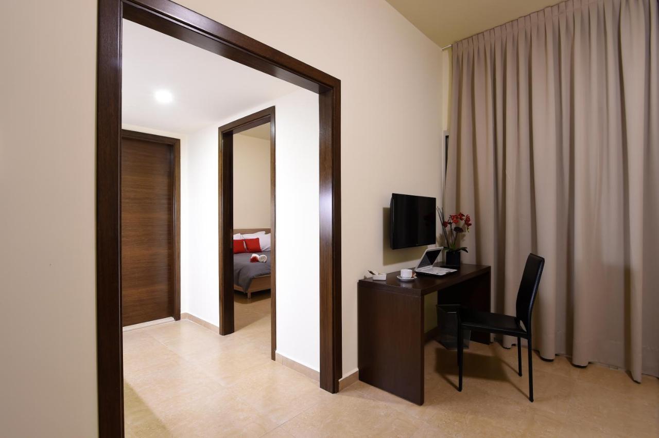 Byblostar Hotel photo