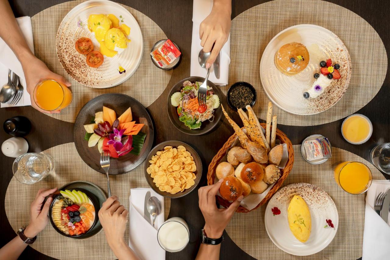 Grand Mercure Bangkok Atrium - 4