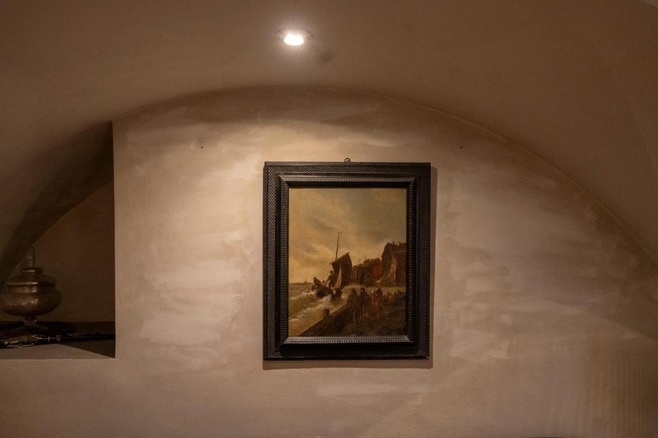 Domus Ciancaleoni - Colosseum - Rione Monti - 2