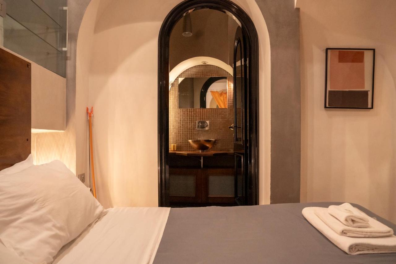 Domus Ciancaleoni - Colosseum - Rione Monti - 3