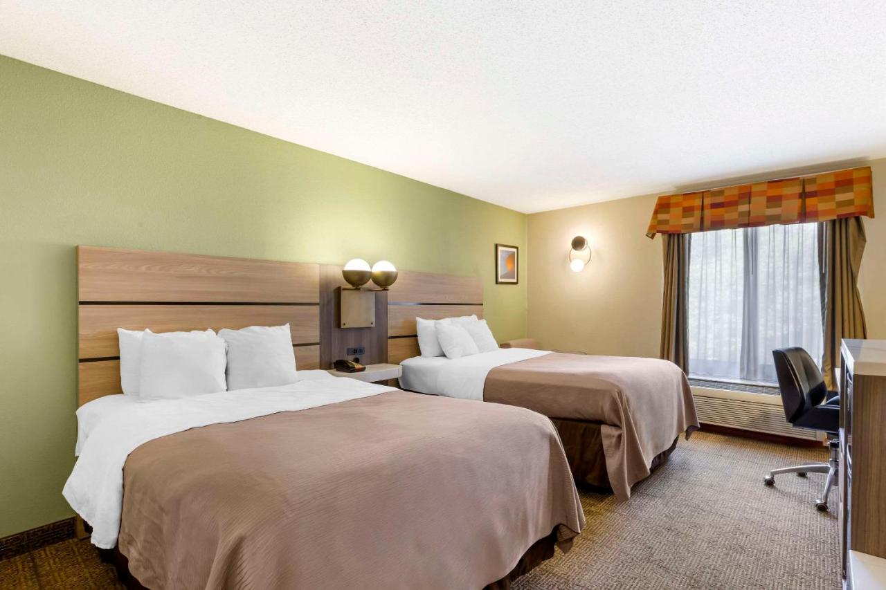 Claremont Inn — photo 16