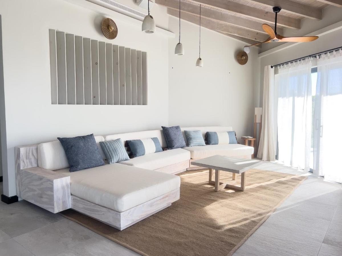 Tamarind Hills Resort & Villas - 4