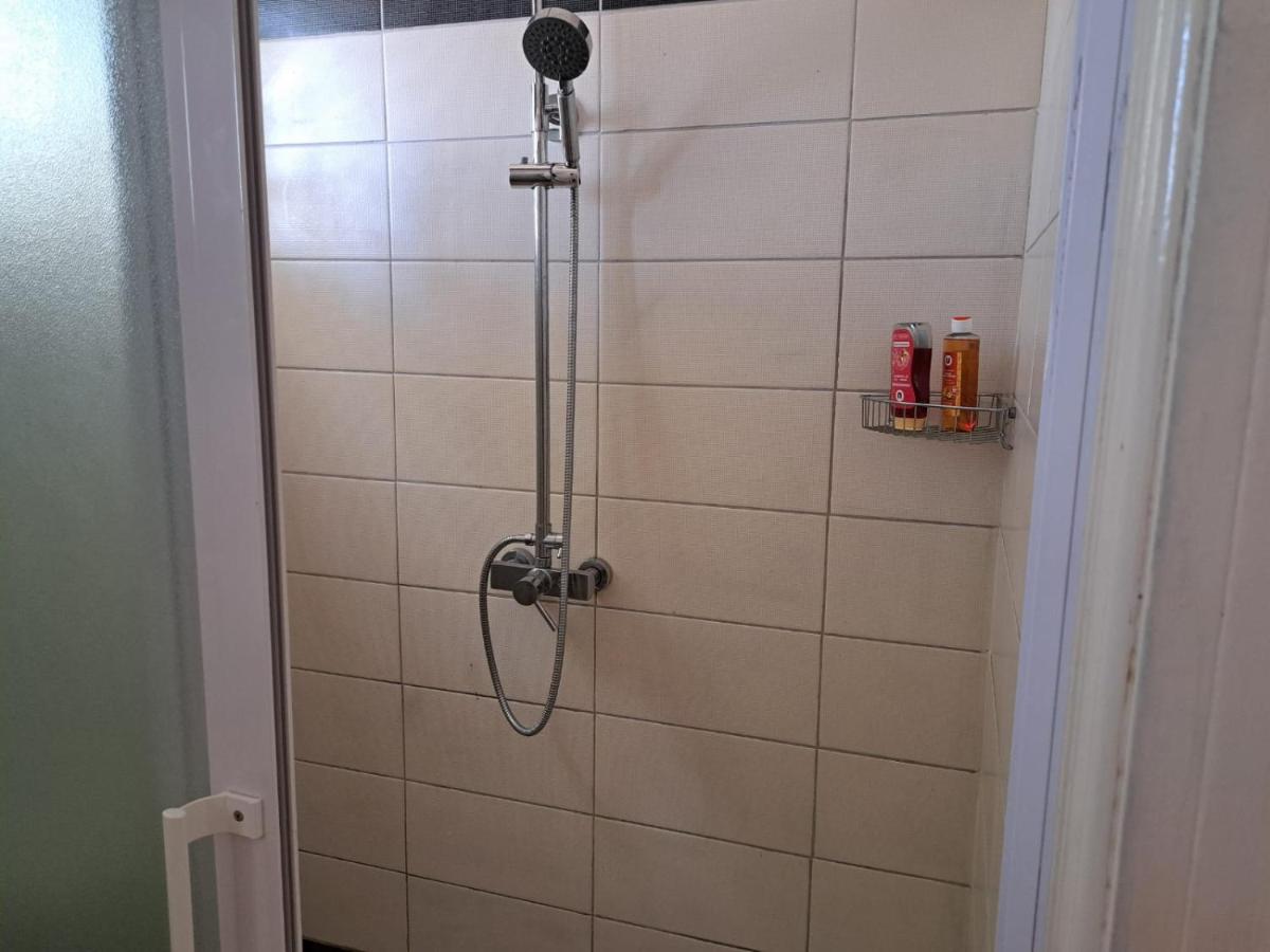 Sunshine Beach Villa - 3