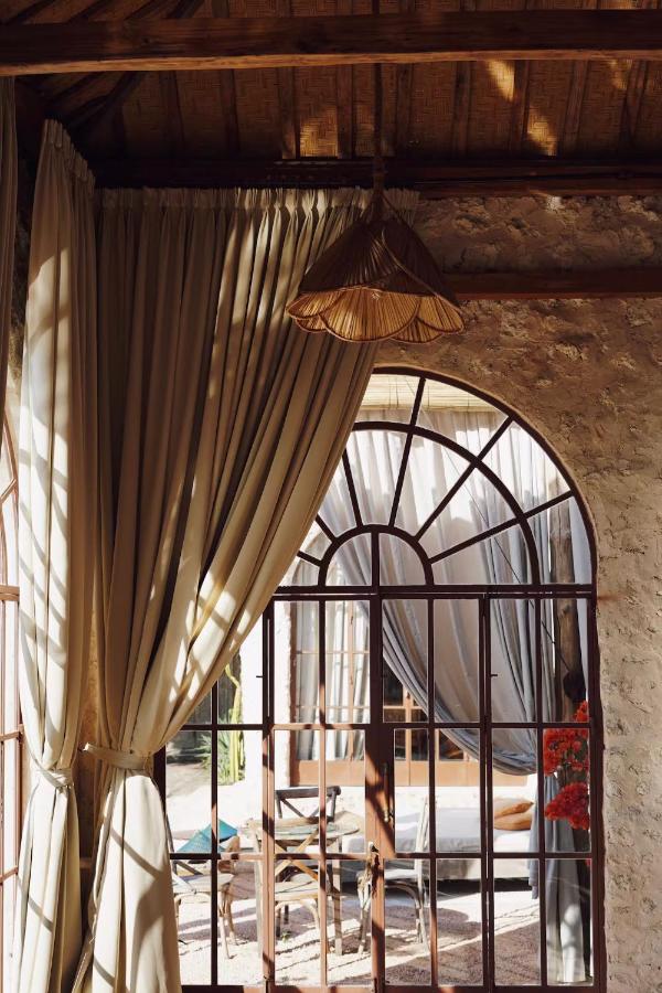 Blueberry by Toraja Bambu Uluwatu at Padang Padang Beach - 2