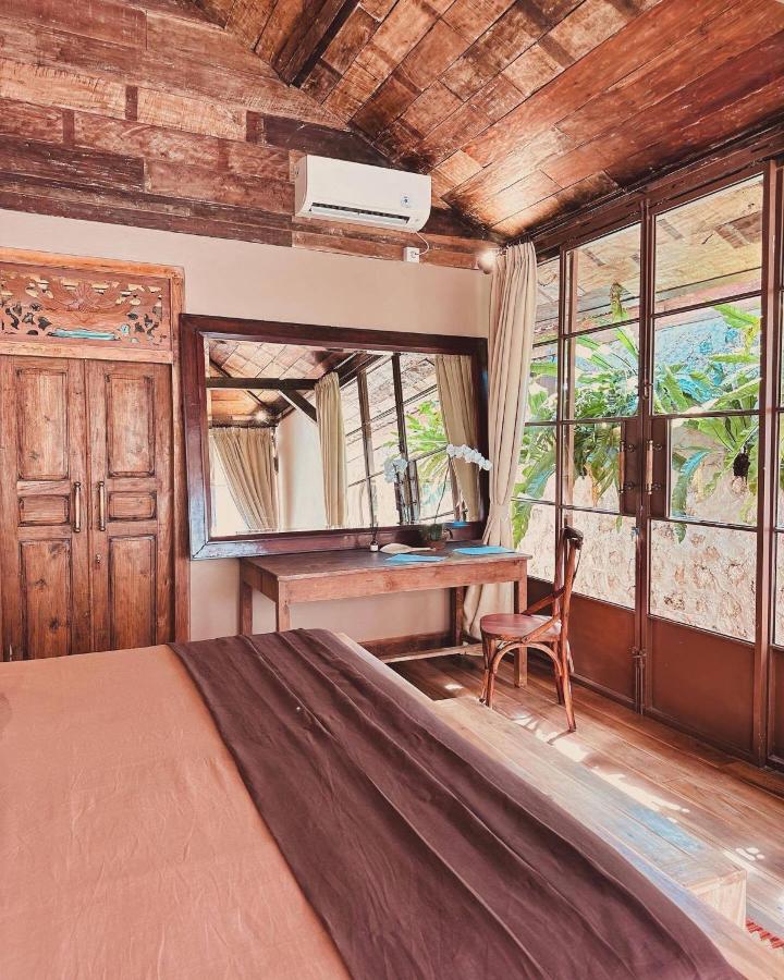 Blueberry by Toraja Bambu Uluwatu at Padang Padang Beach - 4