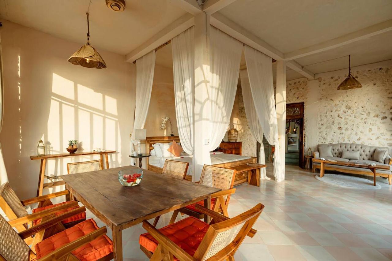 4 Bedrooms Villa by Toraja Bambu at Uluwatu Seaview 25 mts Pool - 5