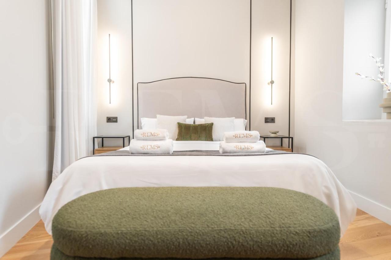 Central apartment with Picasso vibes by REMS - 2