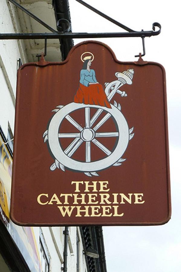 The Catherine Wheel- a JD Wetherspoon Hotel - Laterooms