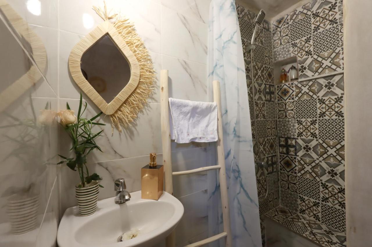 Riad Bahia BenSaleh - 3