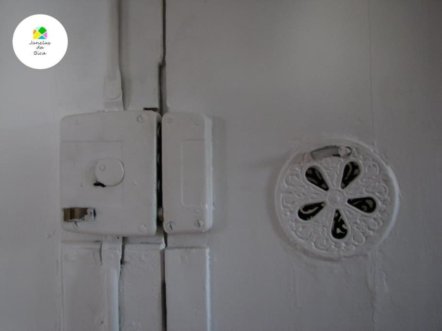 Windows of Bica-great view over river - 4