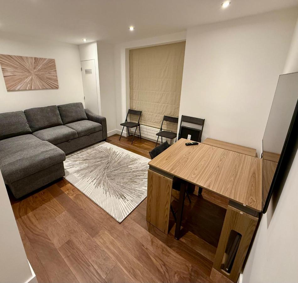 The Devonshire Residence - 3