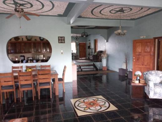 Meditation Heights B&B Villa - 4