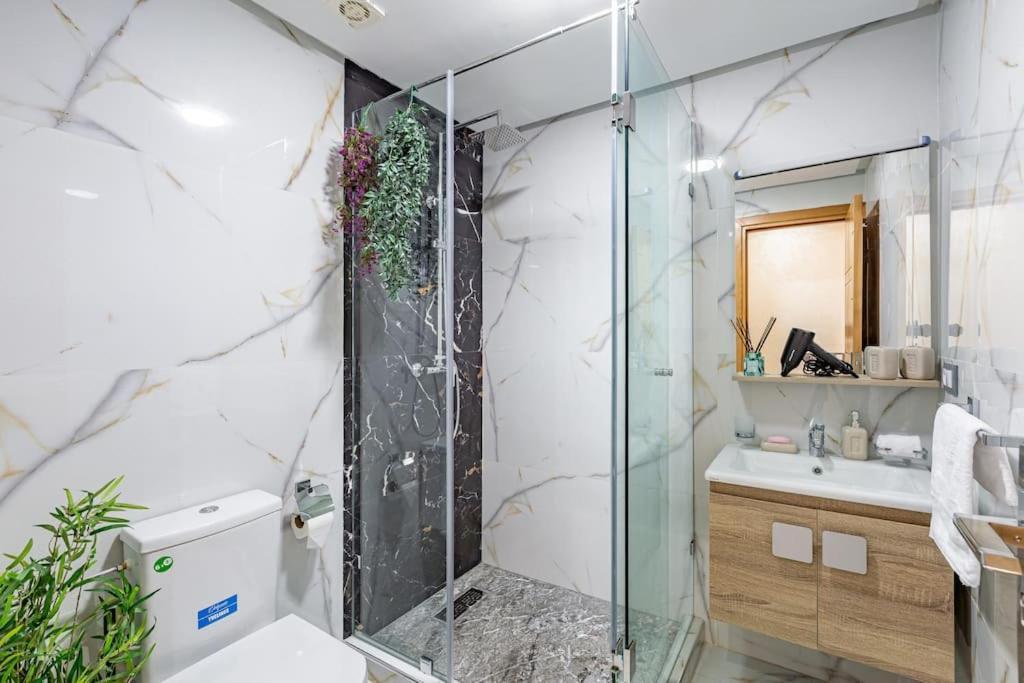 Charm Apt dans le triangle Tourisme de Marrakech ! - 3