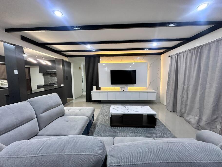 3 Bedroom Modern Executive Flat in Namadi Heights