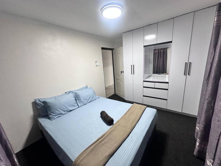 3 Bedroom Modern Executive Flat in Namadi Heights - 2