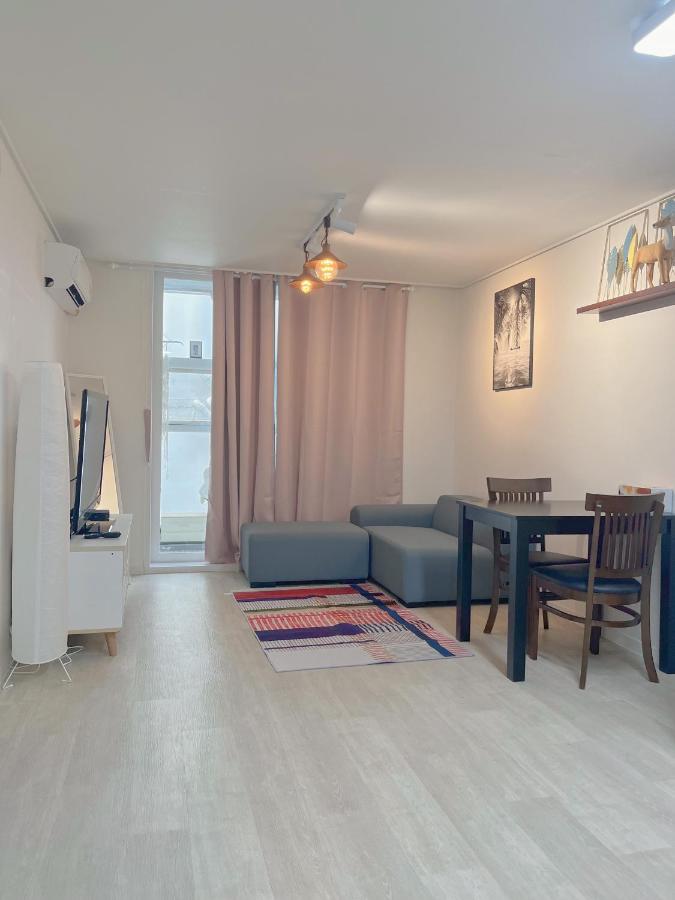 The first Hongdae stay - 4