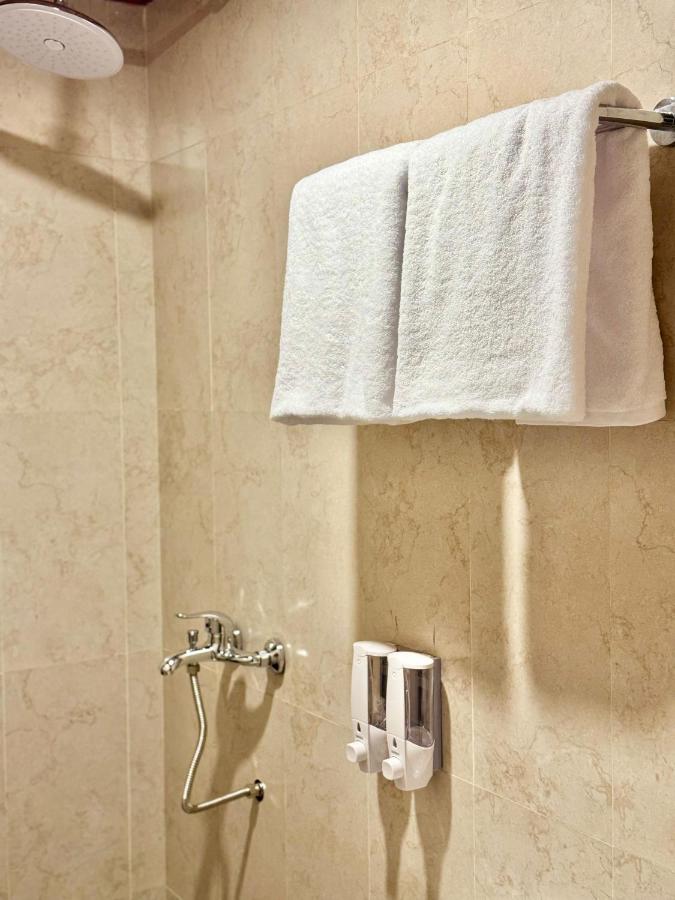 Ungasan Center Hostel - 3