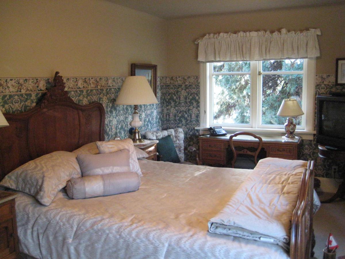 Point Grey Guest House photo