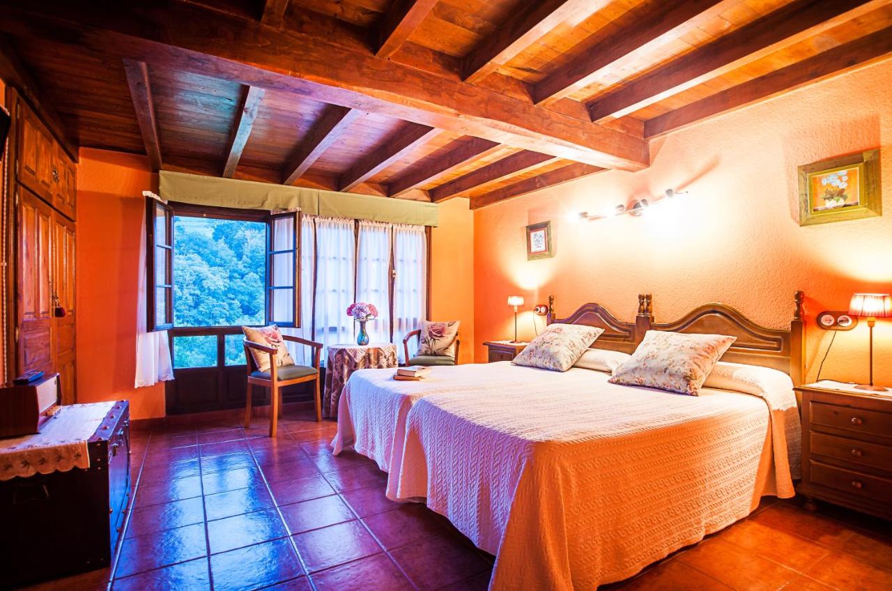 Country House Casa de Aldea Riosol, La Estrada, Spain ...