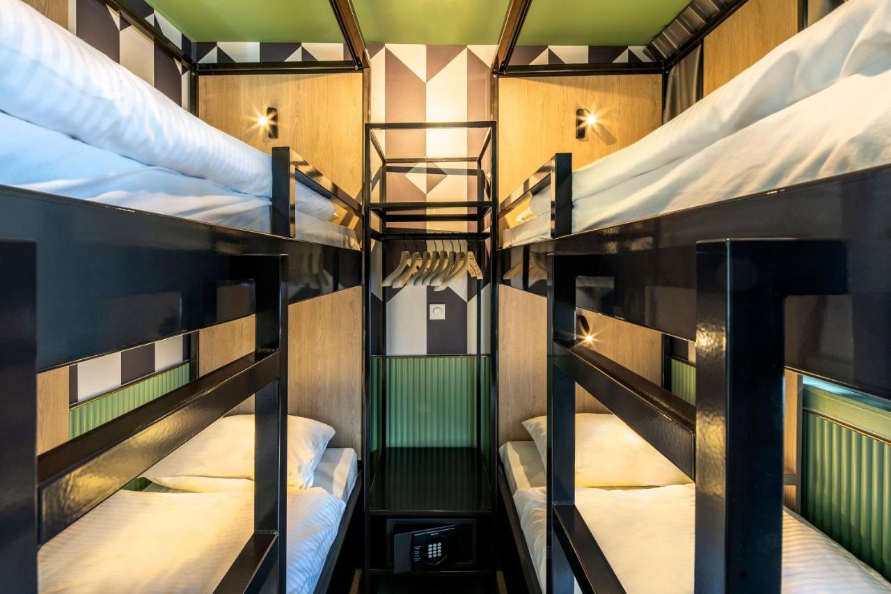 Tourist Inn Hotel Amsterdam - 5