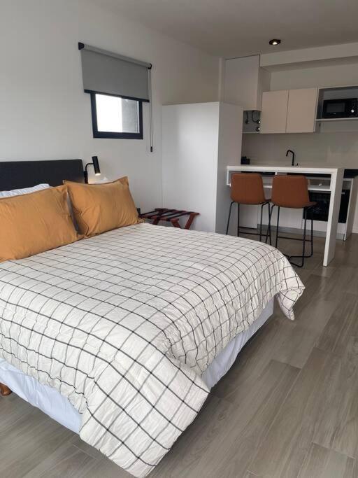 Studio Gorriti Nueve, SÚPER COOL