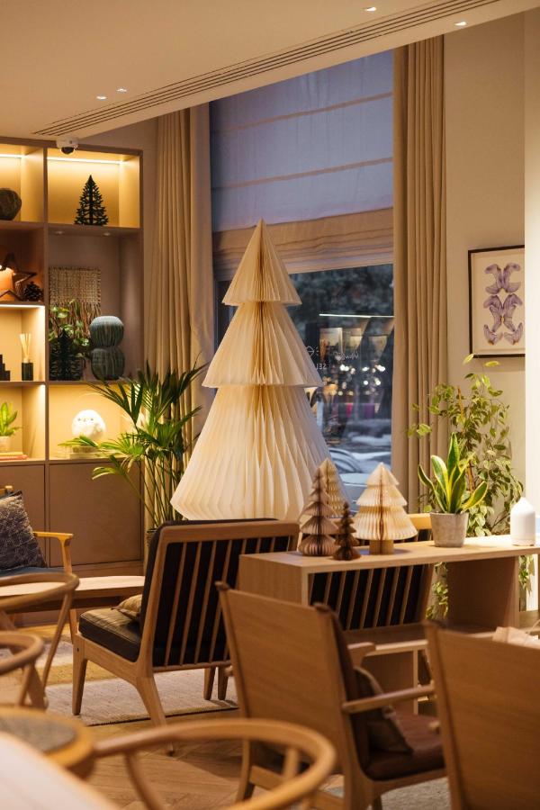 Inhabit Queen's Gardens, a Member of Design Hotels - 2