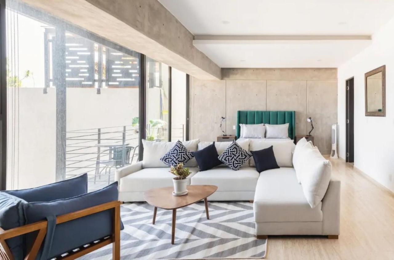 CH604 1-1BR 1 BTH Deluxe