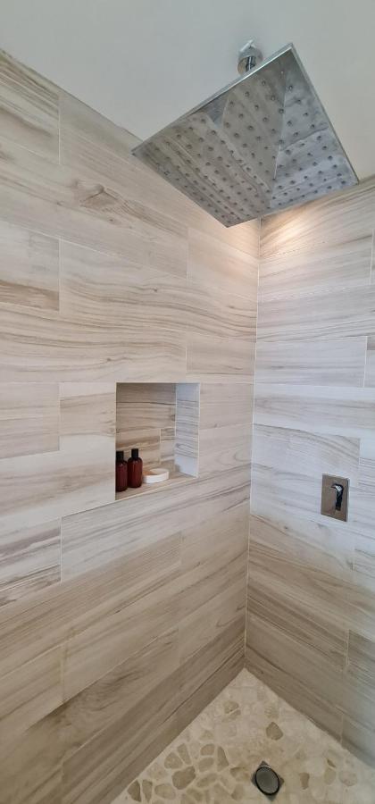 CASCADAS, spacious villa with workspace, pool & fast Wi-Fi - 3