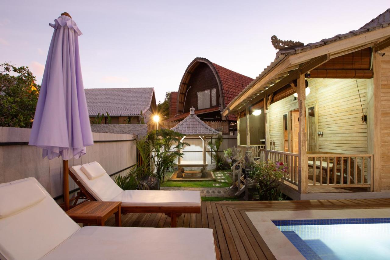 Dea Villa Padang Padang