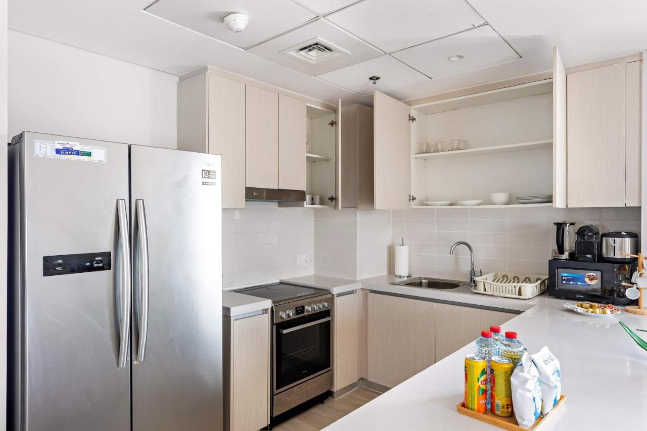 Silkhaus Vacation Homes Luxury 3BR and Maid Room in Water's Edge - 5