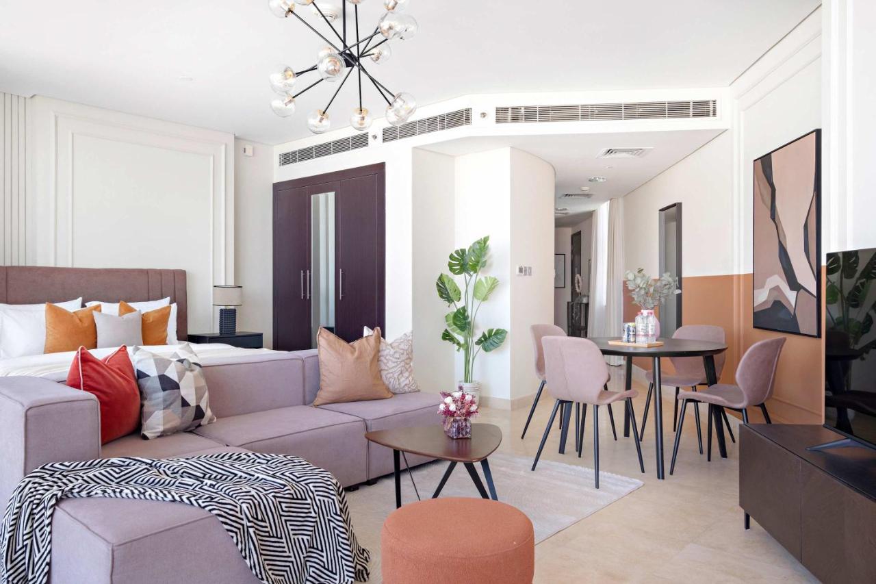 Silkhaus Vacation Homes Sky Gardens Chic Studio in DIFC Living - 3