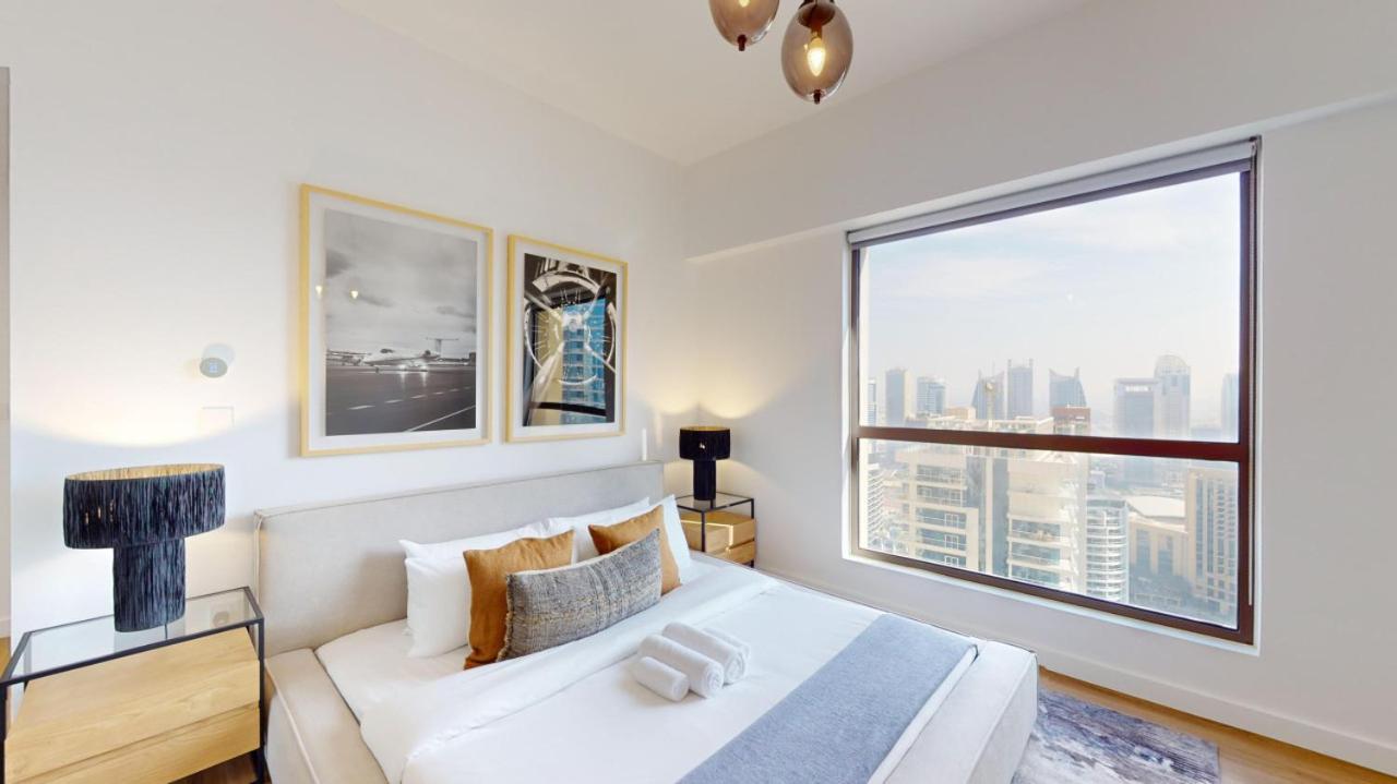 Vacationer Holiday Homes I Chic 4 Bed with Office l Epic Marina Views l Steps from JBR Beach, JBR Walk & More - 2