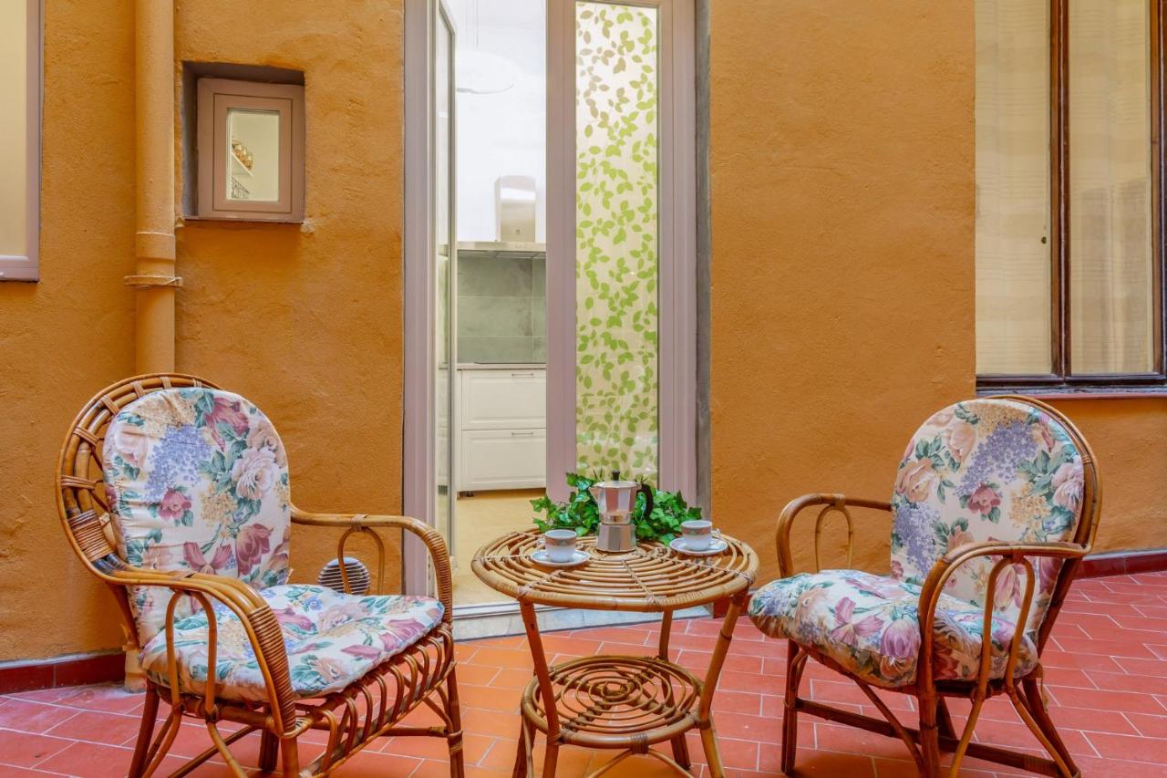 GuestHost - San Lorenzo Central Roomy Apartment - 4