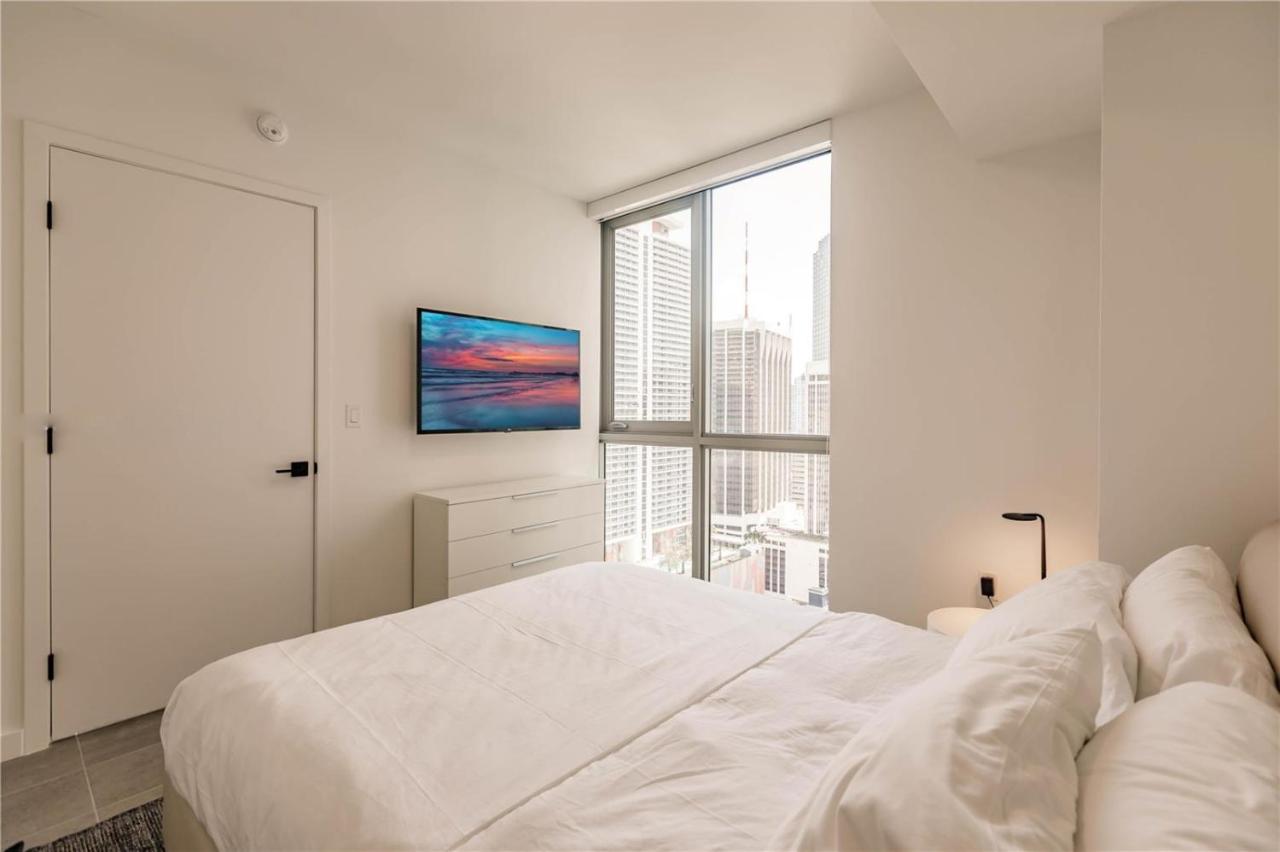 Exclusive Condo w Beautiful City Views and Full Amenities! - 3