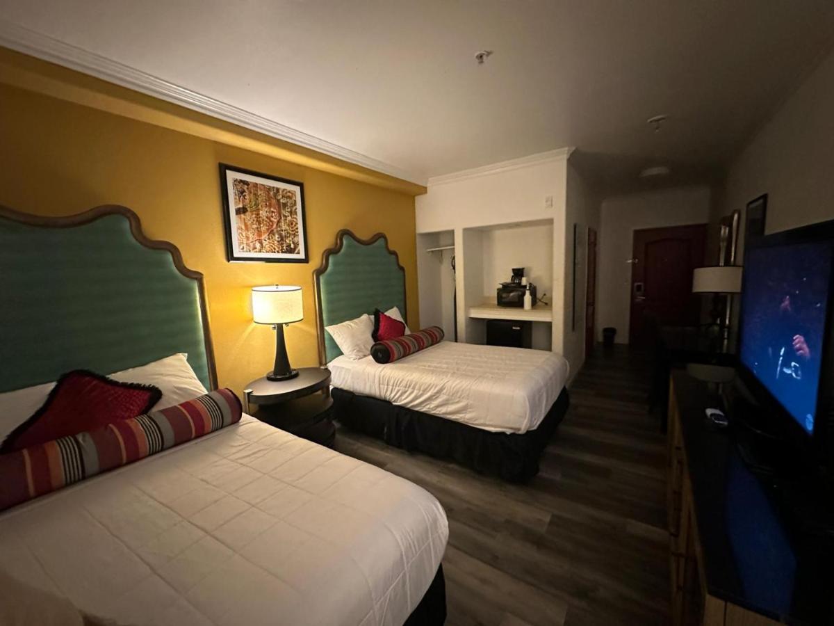 Knights Inn Bakersfield — photo 15