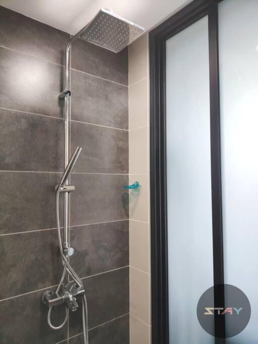 Almas Cozy Couple Seaview Netflix By STAY - 2