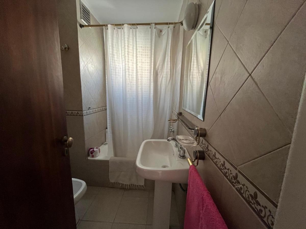 Hermoso departamento de 70 metros con balcon - 3