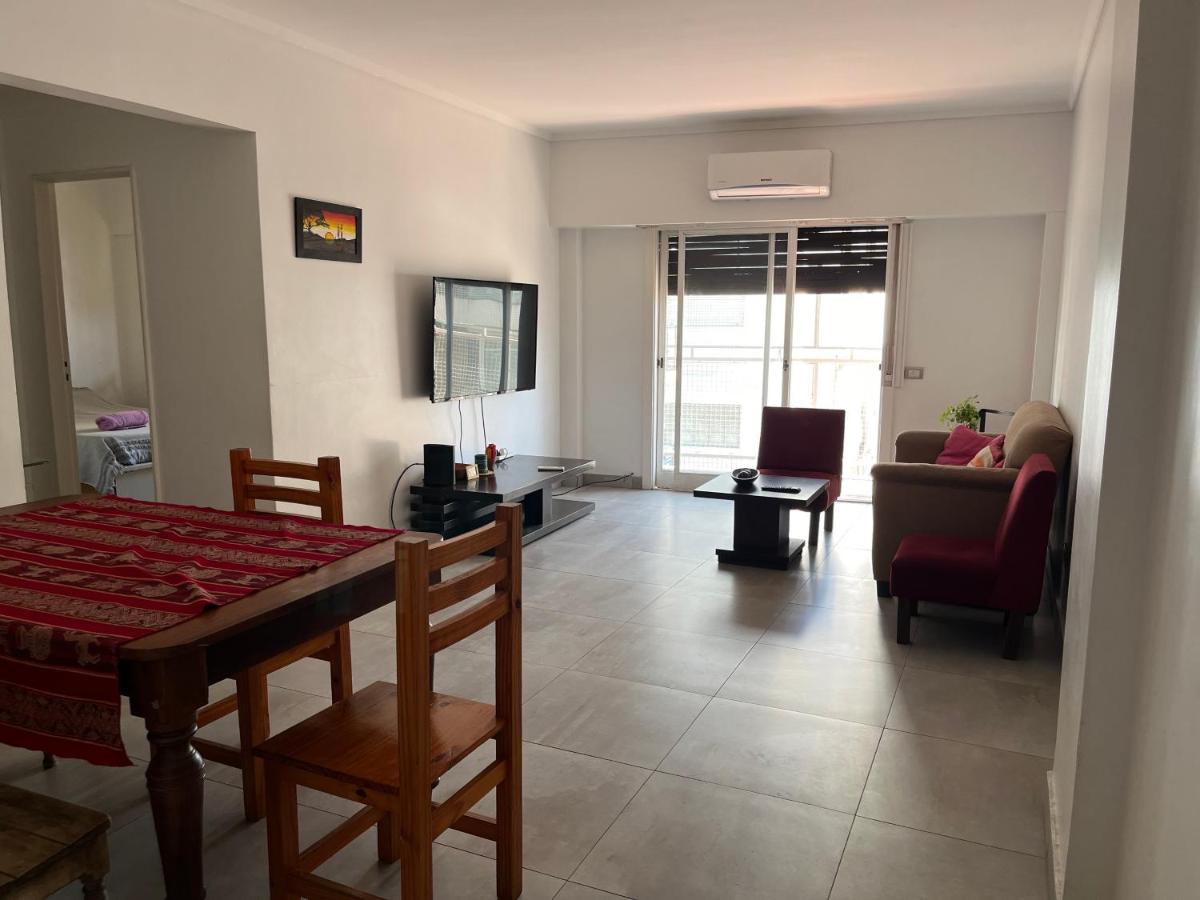 Hermoso departamento de 70 metros con balcon - 4