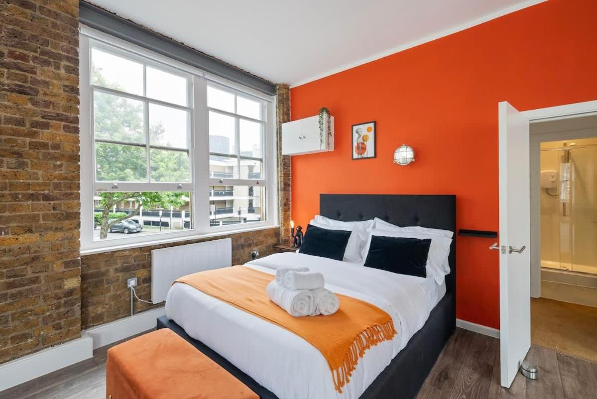 New & Spacious Studio in Old St - 4