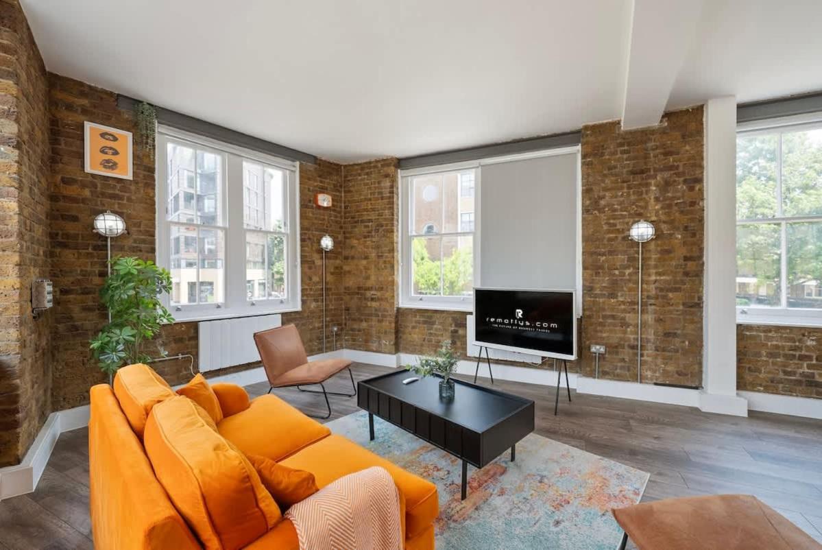 New & Spacious Studio in Old St - 5