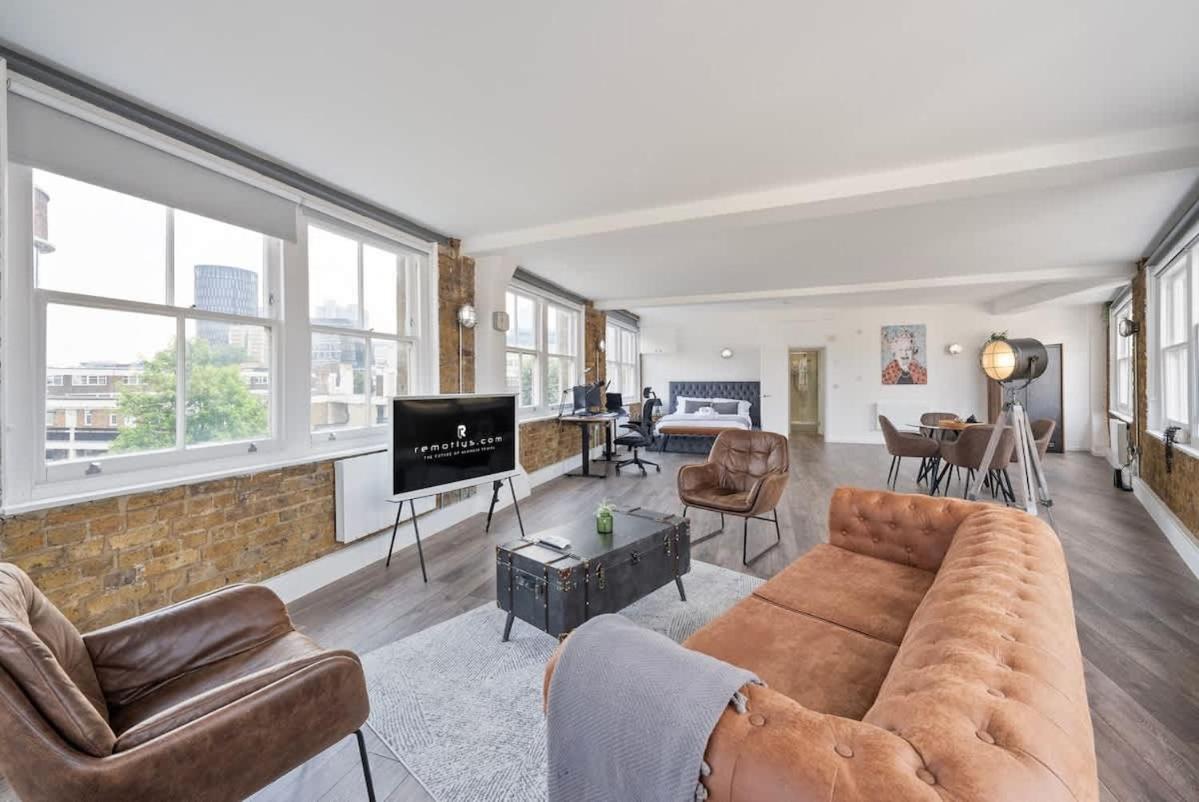 Large 1 bedroom studio in Old St - 5