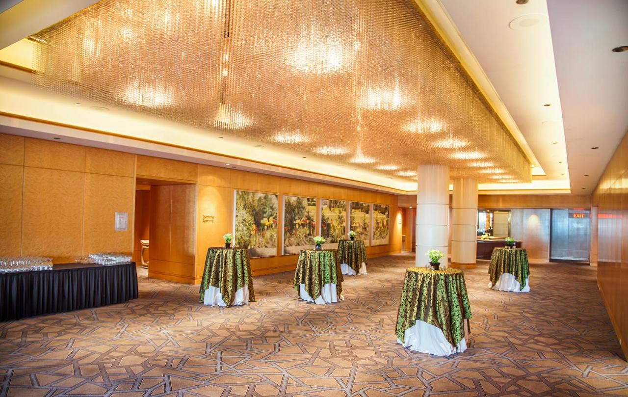 Pan Pacific Vancouver photo