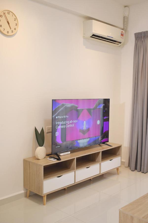 Cozy Beach Escape: 2BR Muji Gem - 5