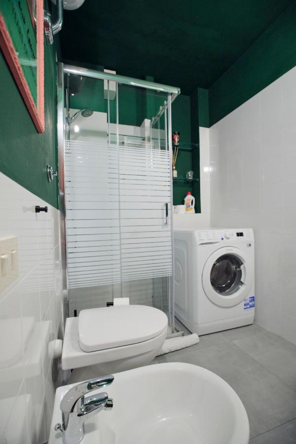 Enchanting Apartment with Patio, Lungarno Firenze - 3