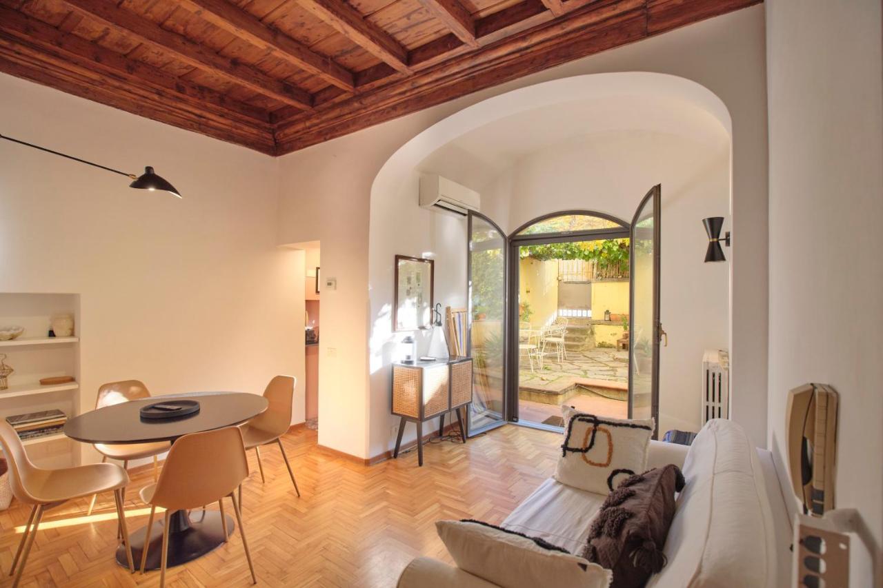 Enchanting Apartment with Patio, Lungarno Firenze - 4