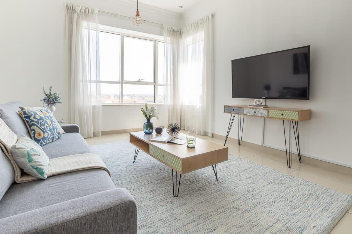 Frank Porter - V3 Tower - 2