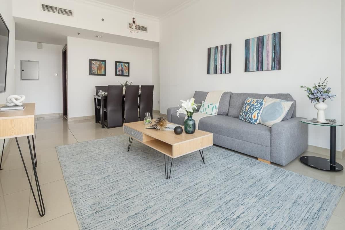 Frank Porter - V3 Tower - 3