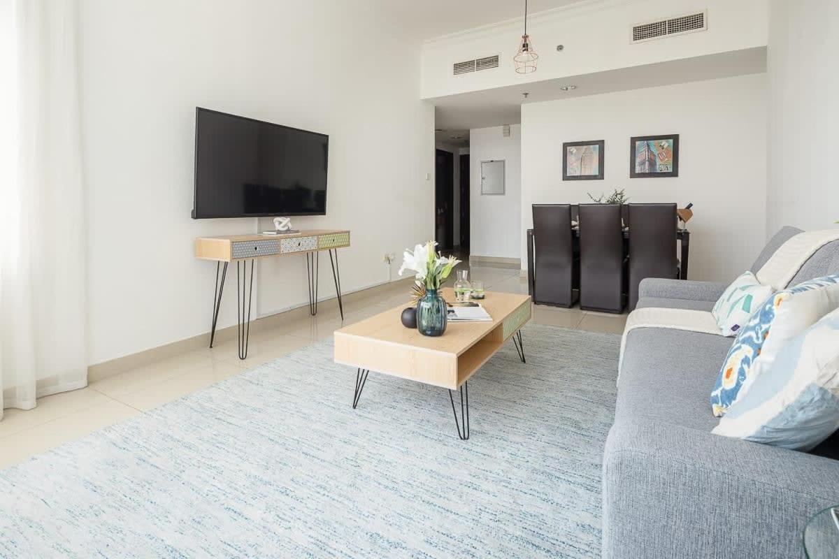 Frank Porter - V3 Tower - 5