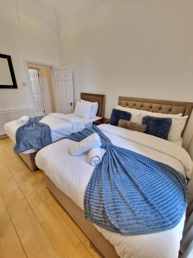 Clarges- Selfridges Deluxe Apartments