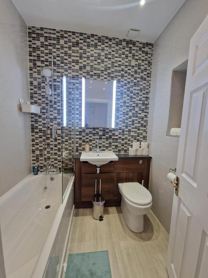 Clarges- Selfridges Deluxe Apartments - 3